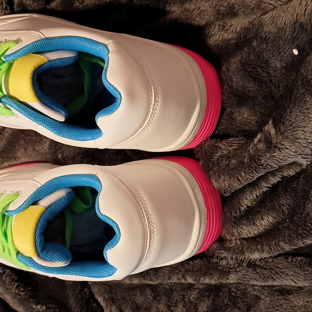 Multi colored Shoes - Picture 3 of 6